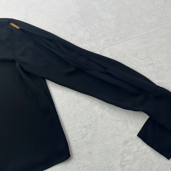 Ramy Brook Addy M Black Slit Sleeve Blouse Rent‎ The Runway - Picture 5 of 15